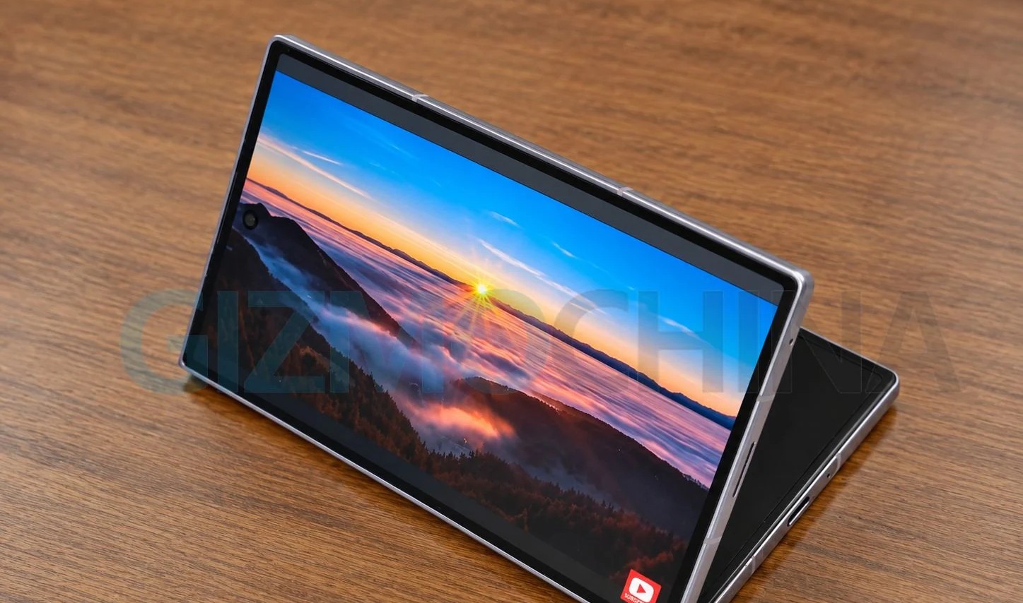 Samsung pracuje nad składanym tabletem o przekątnej 17 cali